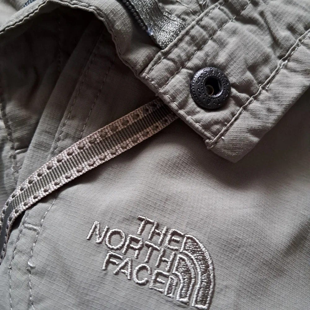 The North Face nylon pants - Picture 2 of 16